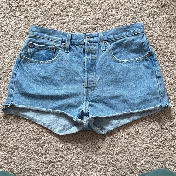 Levi's Pants - 51. | 501 Levi's | Light Wash Denim Shorts